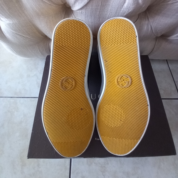 Gucci Supreme Monogram Limited Edition High Top Sneakers SZ 9G Code 3921… - Picture 4 of 16